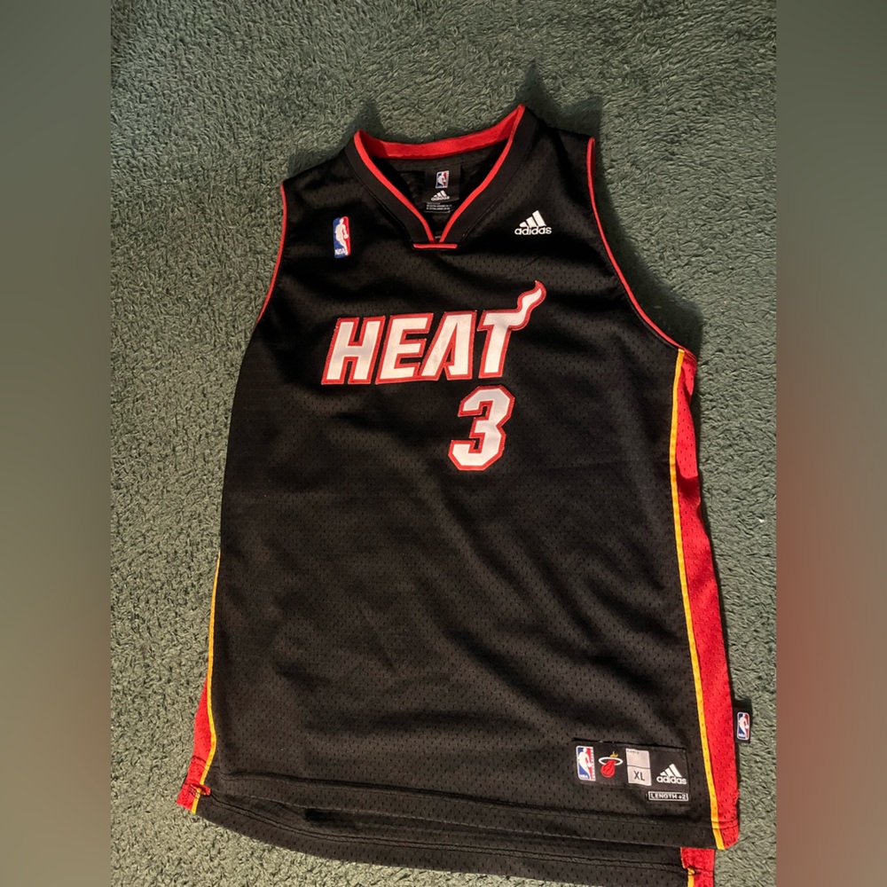 Dwayne Wade Miami Heat #3 Black Away Boy’s XL/ Men’s Small